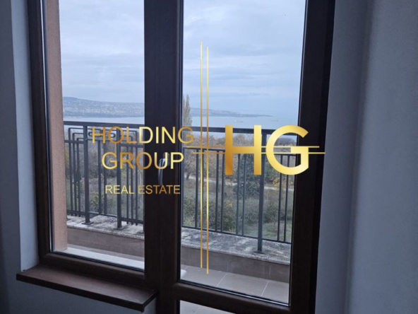 Чисто нов тристаен апартамент Галата - 0