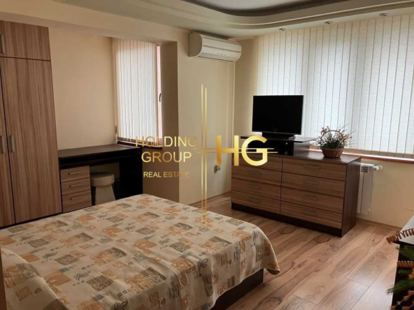 Тристаен луксозно обзаведен Базар Левски - 0