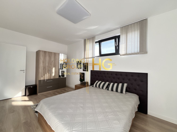 Триетажна къща в с. Близнаци - 0