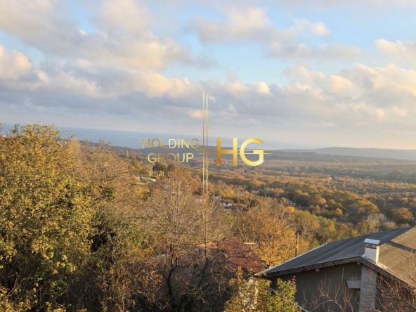 Къща в м-ст Боровец Юг - 0