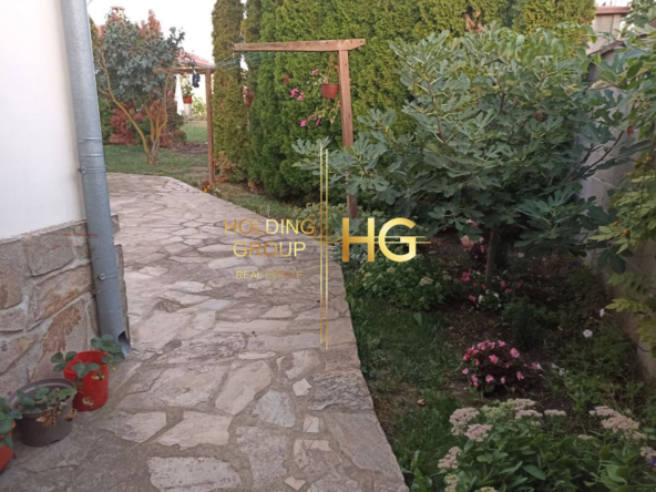 Къща - Варна, област, с.Калиманци - 0