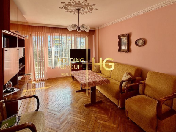 4 стаен Цветен Квартал - 0