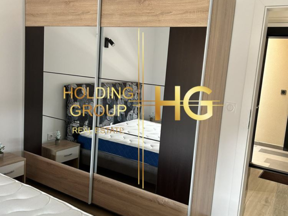 Двустаен апартамент в затворен комплекс в квартал Победа! - 0