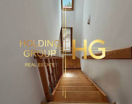 Двуетажна къща в к.к. Албена - 0